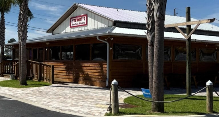 Why Stewby’s Seafood Shanty is the Best Seafood Restaurant in Fort Walton Beach