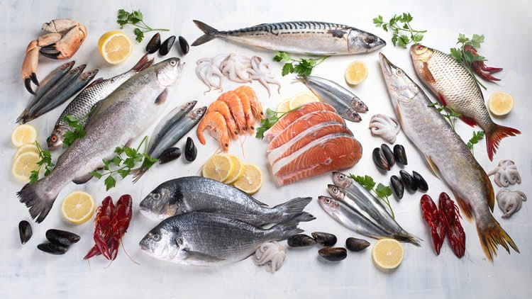 How to Select the Freshest Fish at the Market: A Guide for Seafood Lovers